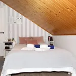 Hébergement de vacances Agradable Casa Con Piscina En Gondomar Pontevedra