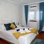 Agradable Casa Con Piscina En Gondomar *