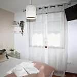 Hébergement de vacances Agradable Casa Con Piscina En Gondomar *