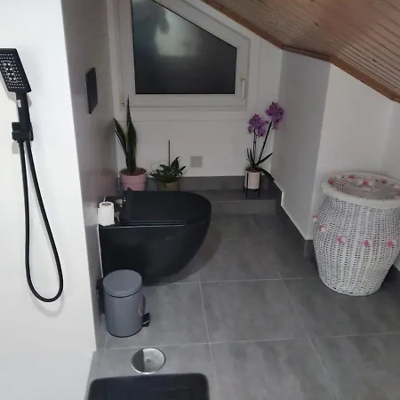 Agradable Casa Con Piscina En Gondomar Понтеведра