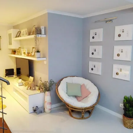 Agradable Casa Con Piscina En Gondomar * Понтеведра
