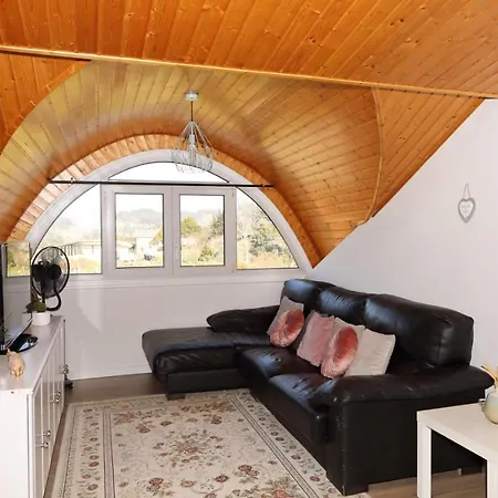 Agradable Casa Con Piscina En Gondomar * Понтеведра