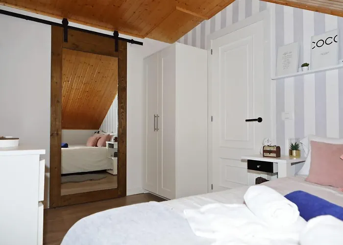 Agradable Casa Con Piscina En Gondomar Pontevedra