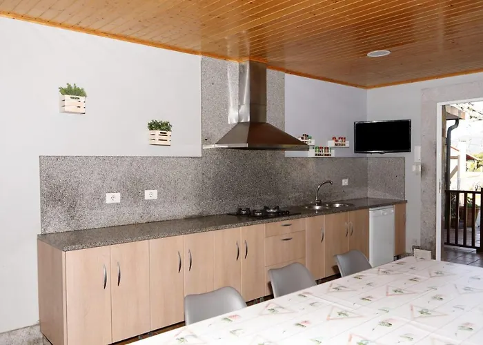 Agradable Casa Con Piscina En Gondomar * Pontevedra